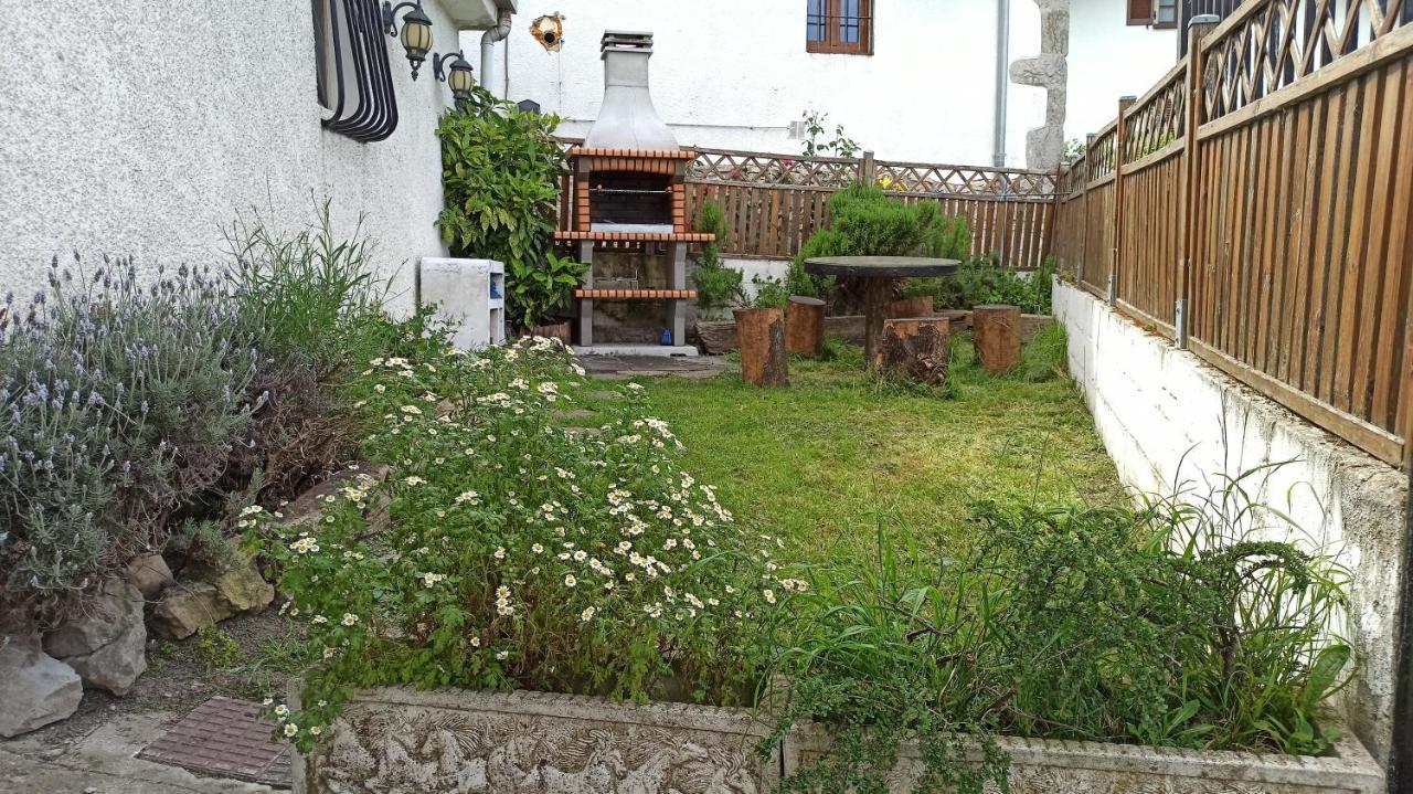 Casa Rural Zubiarena Satrustegui Exterior photo