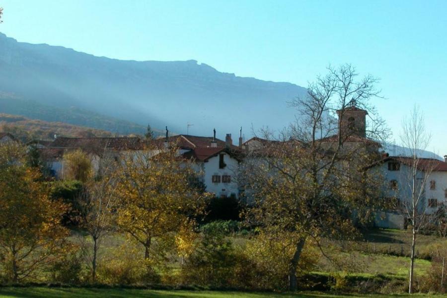 Casa Rural Zubiarena Satrustegui Exterior photo